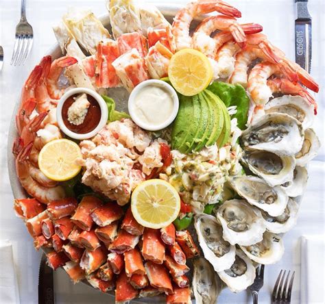 20+ Seafood Restaurants: The Essential List