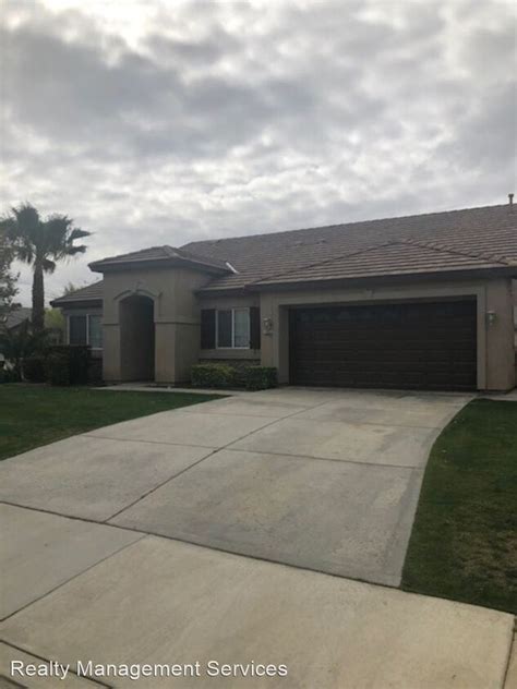 4 Br 2 Bath House 13003 Lake Pueblo Way House Rental In Bakersfield Ca Apartments Com