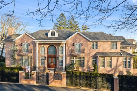 5 Most Expensive Homes Sold On Staten Island In 2020 Staten Island