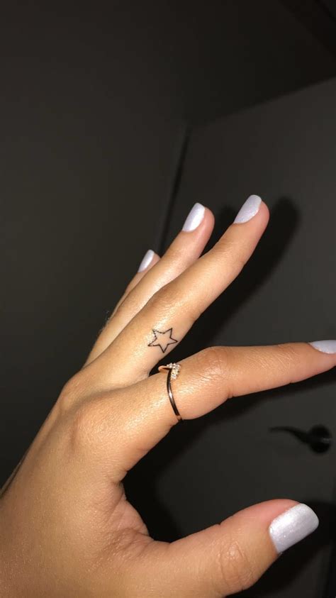 6 Ways To Create Your Star Finger Tattoo Today