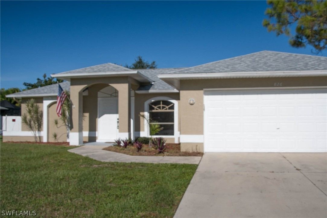 826 Santa Barbara Blvd Cape Coral Fl 33991 Trulia