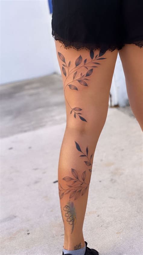 Aggregate More Than 82 Feminine Leg Tattoos In Cdgdbentre