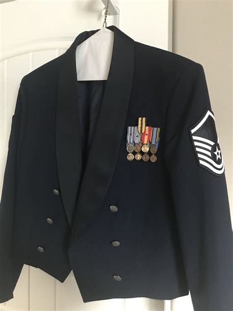 Air Force Enlisted Mess Dress Set For Sale In Spanaway Wa Offerup