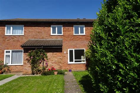 Bartlett Close Taunton Ta1 3 Bedroom Terraced House To Rent