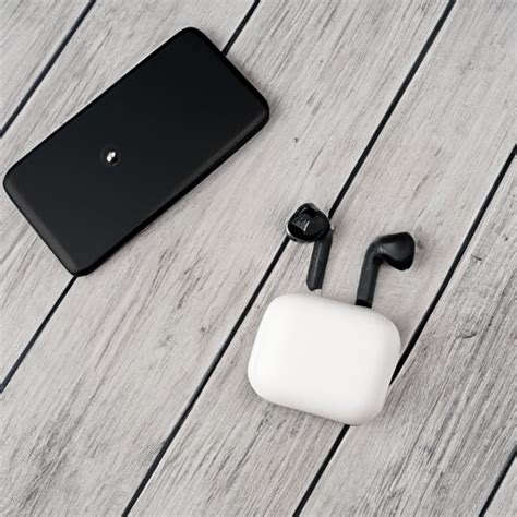 Can You Connect Airpods To Switch