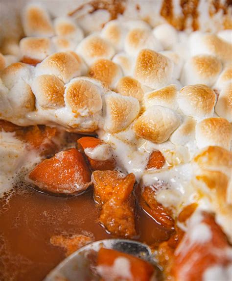 Candied Sweet Potatoes With Marshmallows