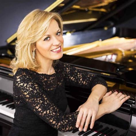 Famous Female Pianists List Of Top Female Pianists