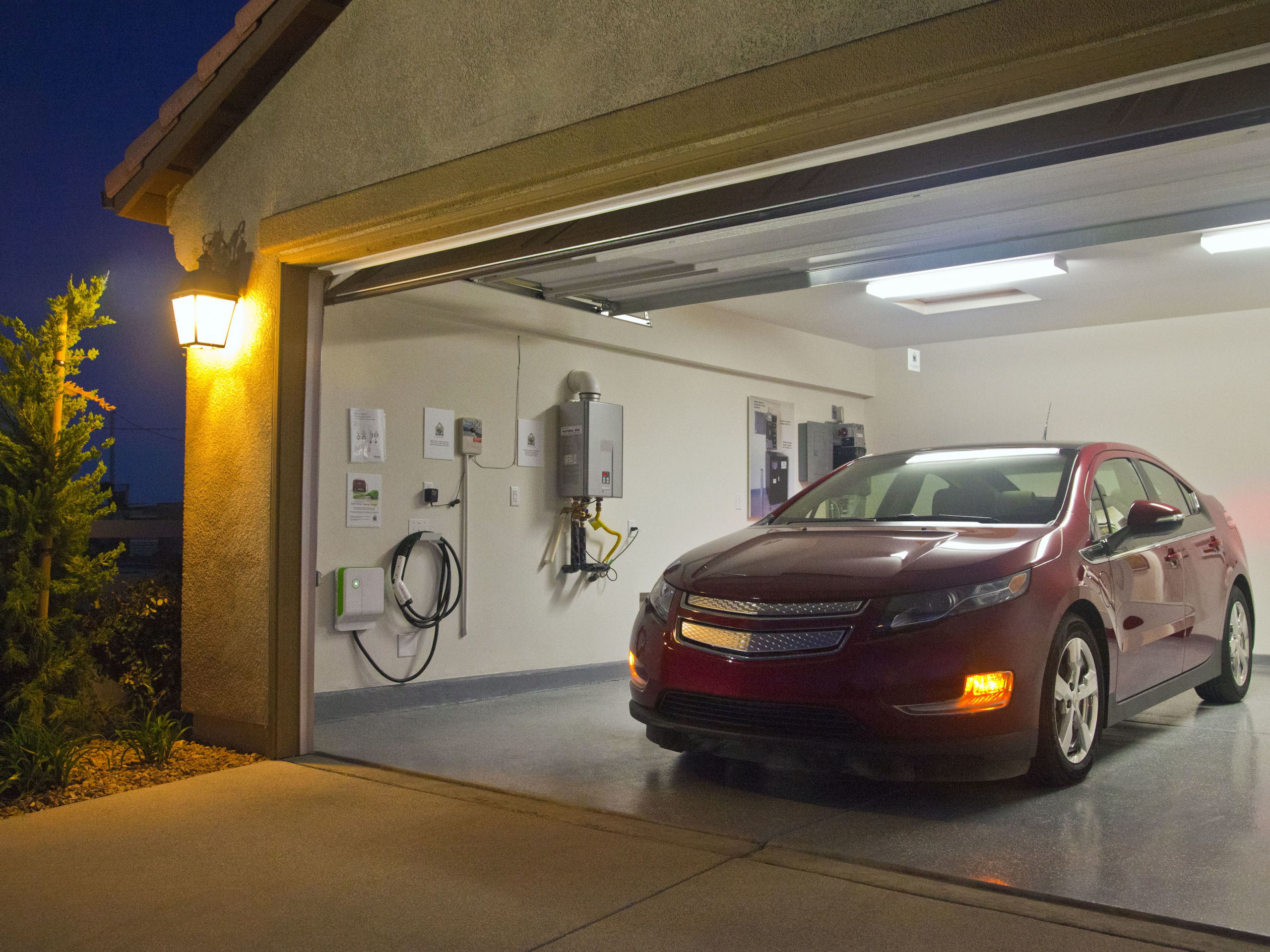 How To Find The Perfect Garage Space For Rent Itcgap