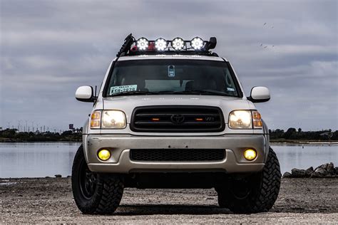 Lifted 1St Gen Toyota Sequoia On 34 Amp Quot S The Land Cruiser Amp 39 S Big American Brother Toyota Sequioa