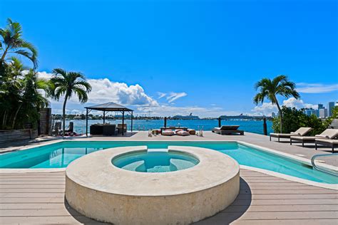 Miami Beach Luxury Villa Rentals On Venetian Island Florida