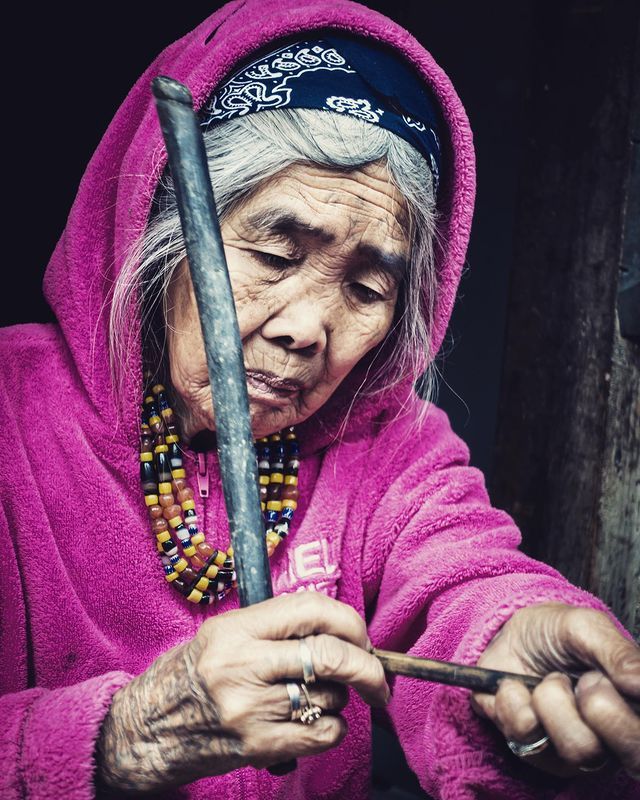 Misfit History L A On Instagram Meet Whang Od Oggay A 103 Year Old