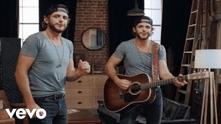 Music Video Make Me Wanna By Thomas Rhett Hometown Country Music