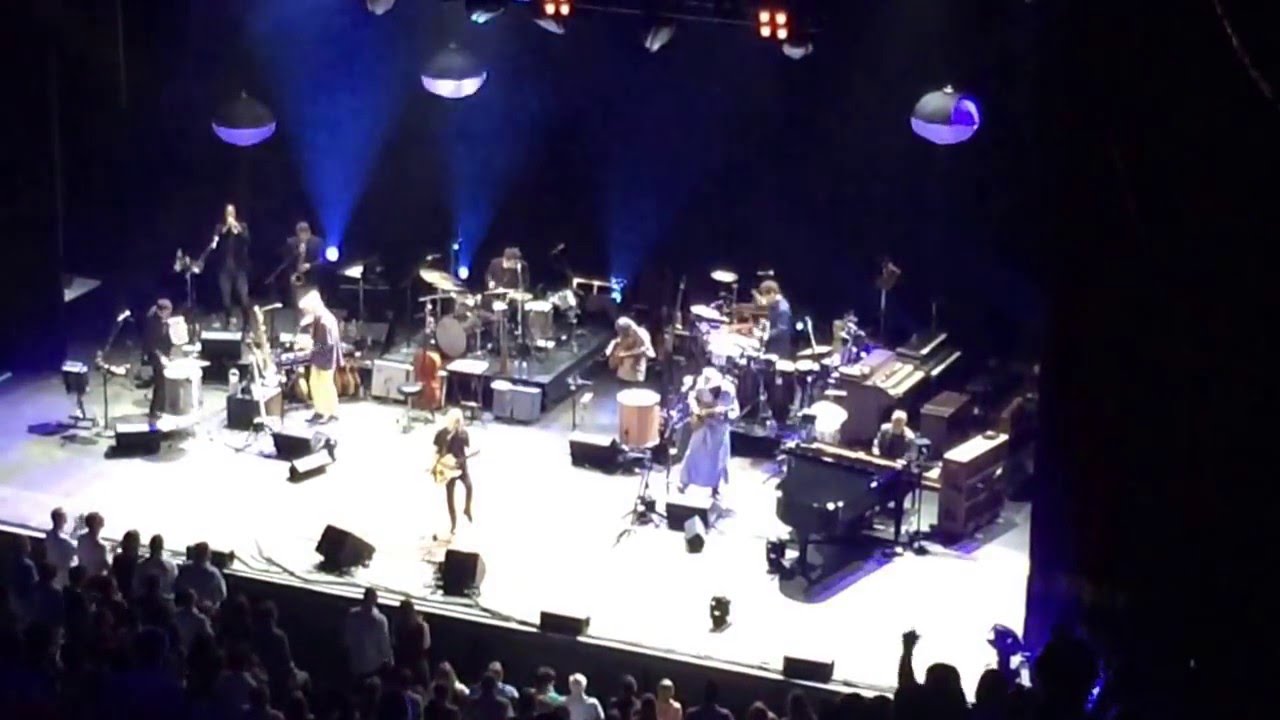 Paul Simon Late In The Evening Live Oslo 2016 Youtube