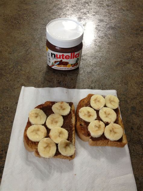 Quick Mid Morning Snack 2 Pieces Of Whole Wheat Bread 80 Calories One