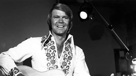 Rhinestone Cowboy Glen Campbell 1975 Youtube