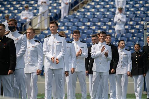 U S Naval Academy Uniforms What Each Means And The Differences